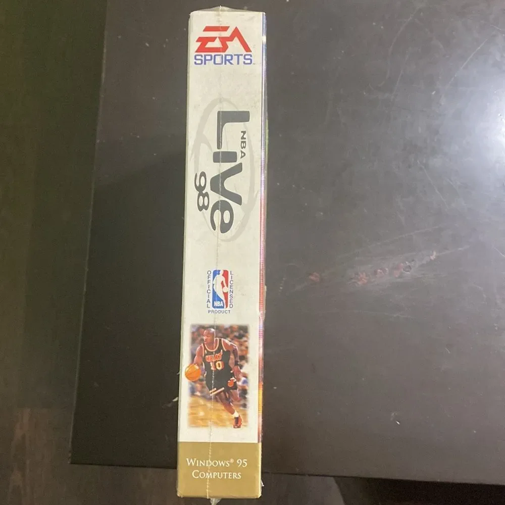 NBA live 98 CDRom Classics collection item